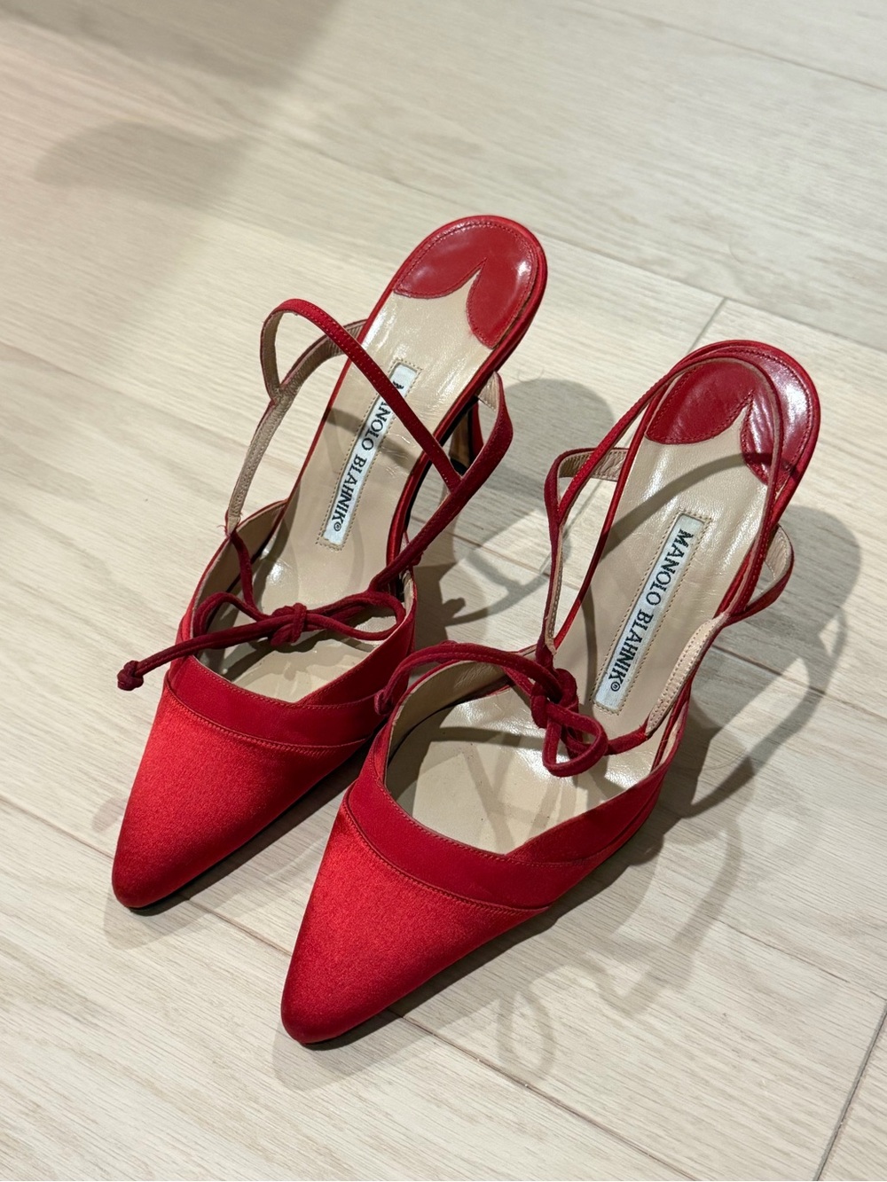 Manolo Blahnik Red Pointed-Toe Tie Slingback Pumps, size 35